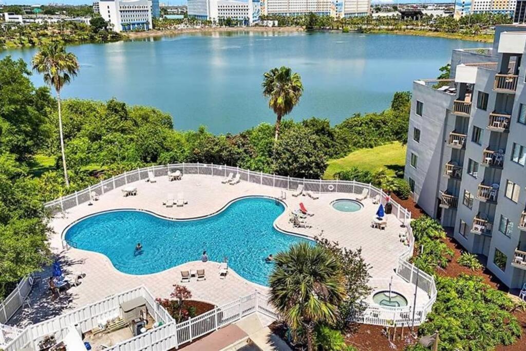 Apartamento Cozy 2 Bedrooms 1 Mile Universal